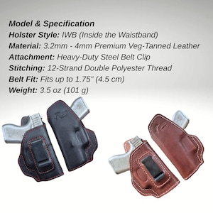 Può includere: Fondine IWB (Inside the Waistband) in pelle nera e marrone con cuciture rosse. Realizzate in pelle conciata al vegetale di alta qualità, con una clip da cintura in acciaio resistente. Il testo nell'immagine recita: Modello e specifiche.