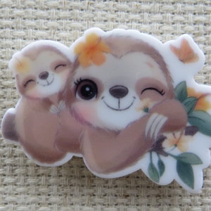 Sloth Cuddles Needle Minder, Cover Minder, Magnet