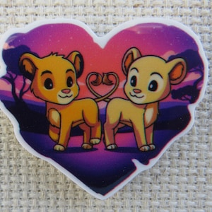 Lion King Love Needle Minder, Cover Minder, Magnet