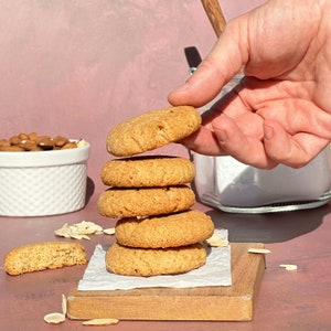 Sugar free Diabetic-safe Low Carbs Keto Almond Cookies Gluten free