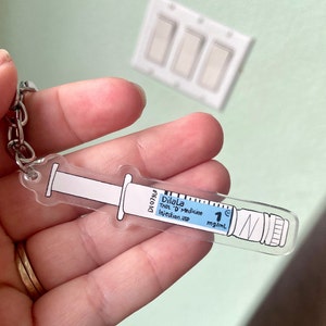 Dilaudid, “Dilala” acrylic keychain, pain medicine, funny nurse keychain, nurse and healthcare humor, water resistant keychain for funny