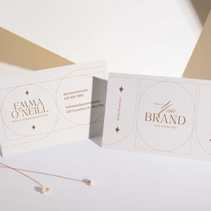 Plantilla elegante para tarjeta de presentación: Diseño editable en Canva (Descarga digital)