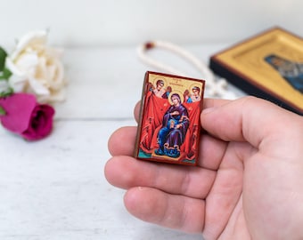 妊娠中の聖母マリア像：金樹脂カトリック彫刻、8.38インチ - Etsy 日本