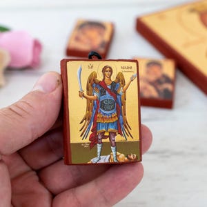 Saint Michael The Archangel Pocket Icon,Byzantine Greek art wall hanging in Golden Leaf with amazing details.
