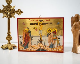 The crucifixion of Jesus Christ, Byzantine art wall hanging icon on wood plaque, religious gift.