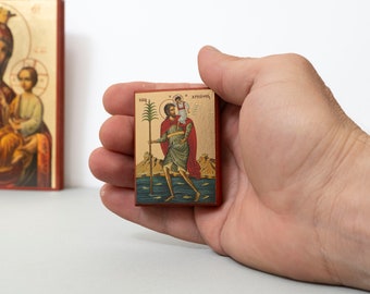 Pequeno ícone cristão de madeira com São Cristóvão, arte bizantina grega para pendurar na parede em folha de ouro com detalhes incríveis e estojo de alta qualidade.