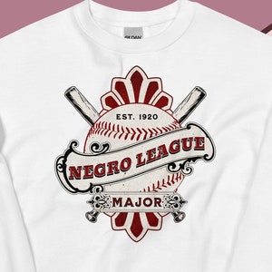 Vintage Negro League Baseball Sweatshirt: Honoring Black & Latino Players 1920s
