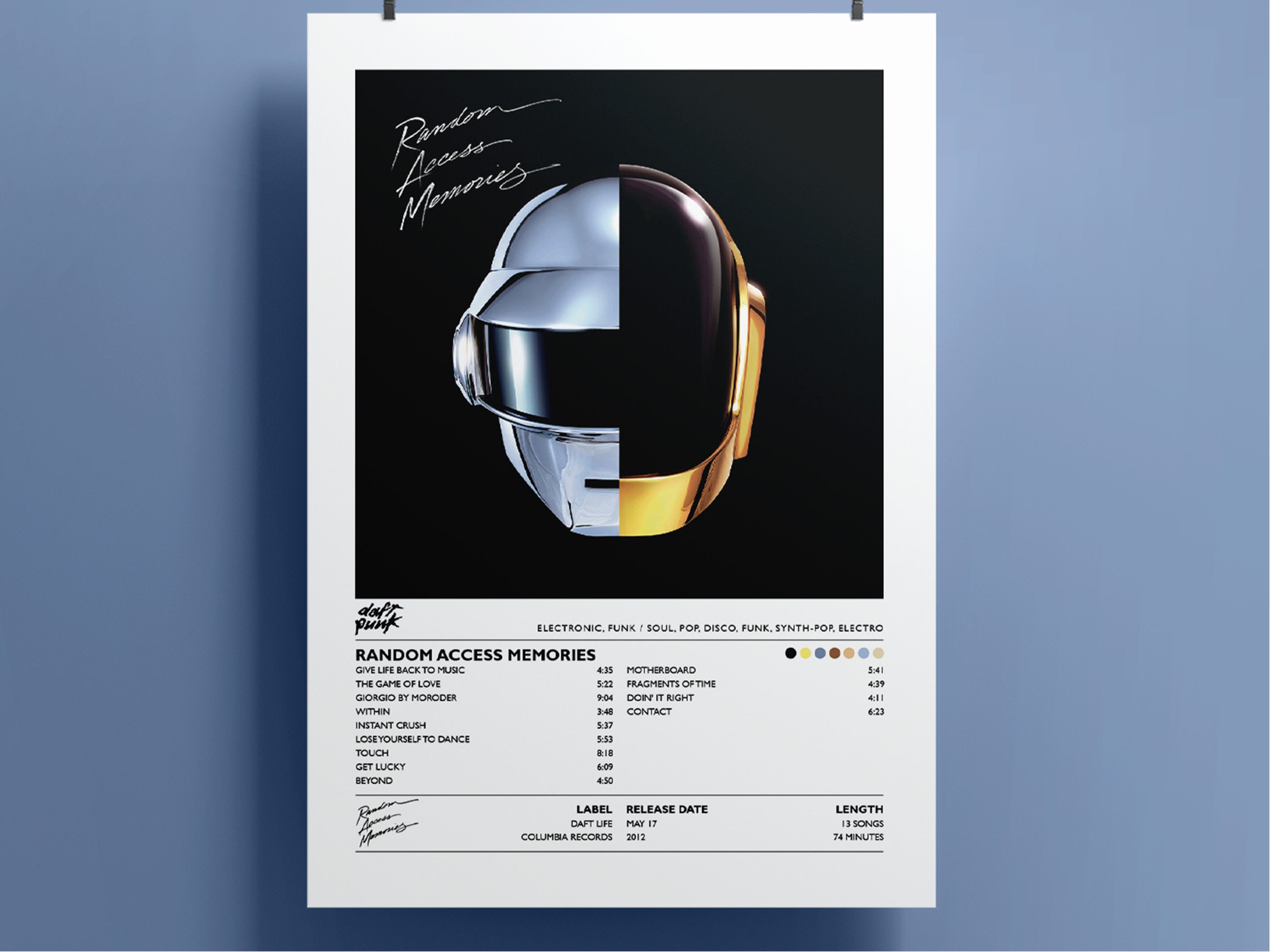 Daft Punk 2013 álbum Random Access Memories disco de vinilo inserto arte de  impresión concepto de diseño de cascos de robot Fotografía de stock - Alamy