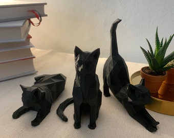 Low Poly Cat Sculpture Set, 3D Printed Geometric Cat Decor