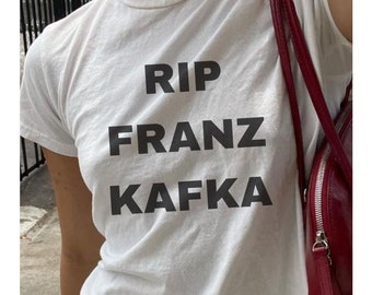 RIP FRANZ KAFKA Baby T-Shirt | Shirt aus 100% Baumwolle | nachhaltig hergestellt