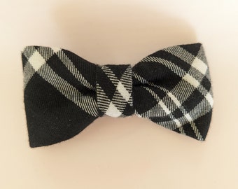 Black and white plaid bowtie, Kids Clip-On Bow Tie, ring bearer bow tie, Toddler Plaid Bow Tie, Baby Plaid Bow Tie, Black Plaid Bow Tie
