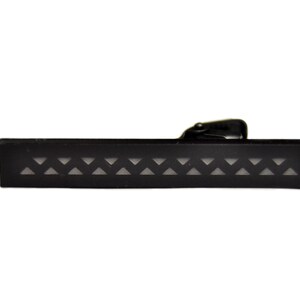 Black Acrylic Tie Bar: Engraved Triangle Design