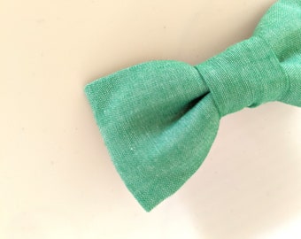 Dusty mint bow tie, men's wedding bow tie, groom bow tie, groomsmen bow tie, ringbearer bow tie, ringboy bow tie, mint blue bow tie boys