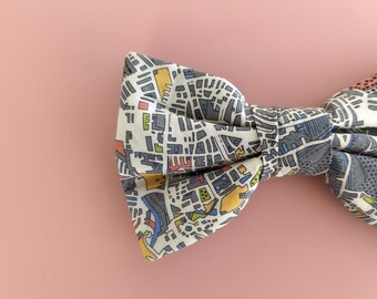 Gray map bow tie, Clip-On Bow Tie, grey wedding bowtie, statement bow tie, bowties for groomsmen, elegant bow tie, architect bow tie