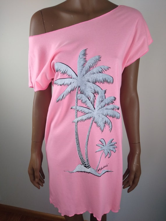 1980s Pink Hawaiian T- Shirt Mini Dress with Palm… - image 1