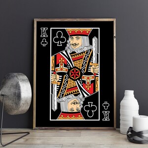 Póster de la pared de la cueva del hombre / Decoración de la habitación de los hombres / Arte de la pared de la sala de juegos / Decoración de la pared de Las Vegas / Póster de naipes / Impresión de naipes del rey de los clubes