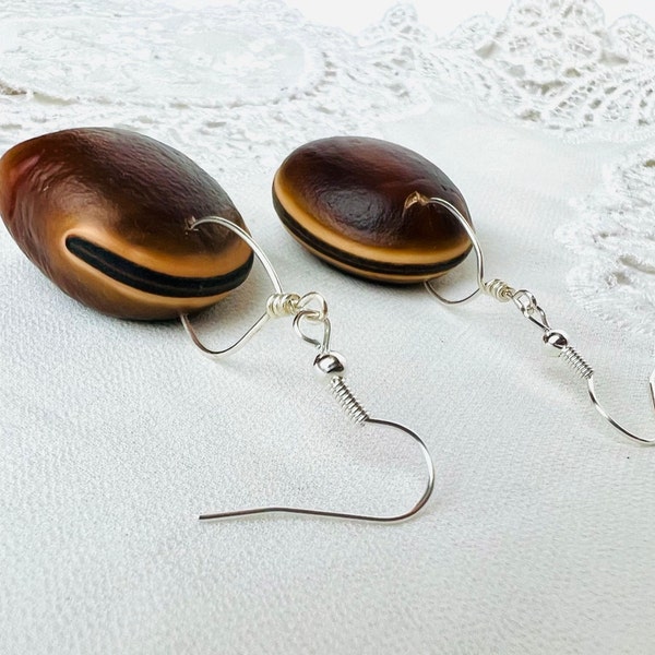 Boucles d'oreilles de haricots de mer tropicales faites à la main, boucles d'oreilles pendantes naturelles, sac à main de mer (Dioclea reflexa), Costa Rica Beach, Ocean Drift Seeds