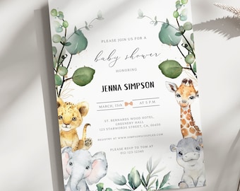 Puede incluir: Invitación a un baby shower con ilustraciones en acuarela de un cachorro de león, una jirafa, un elefante y un hipopótamo. La invitación incluye el texto "Baby Shower Honoring Jenna Simpson" con detalles del evento. Acentos de eucalipto y oro enmarcan el diseño.