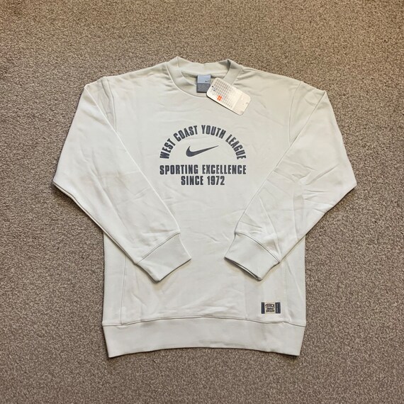 Nike boys deals jumper