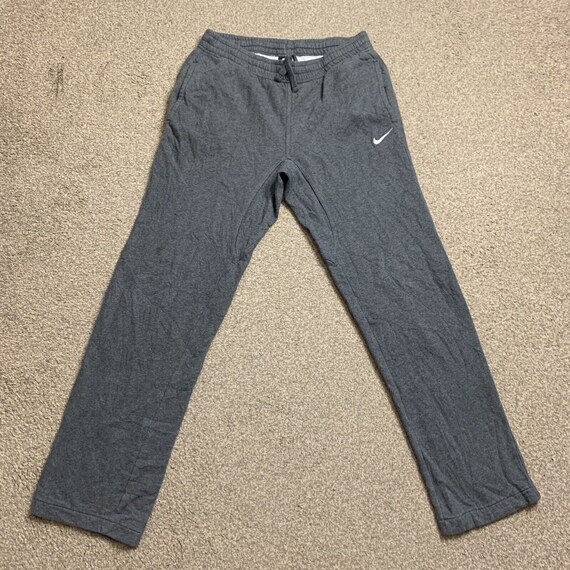 Nike joggers shop vintage