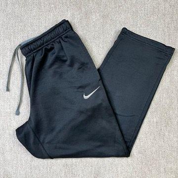classic nike joggers