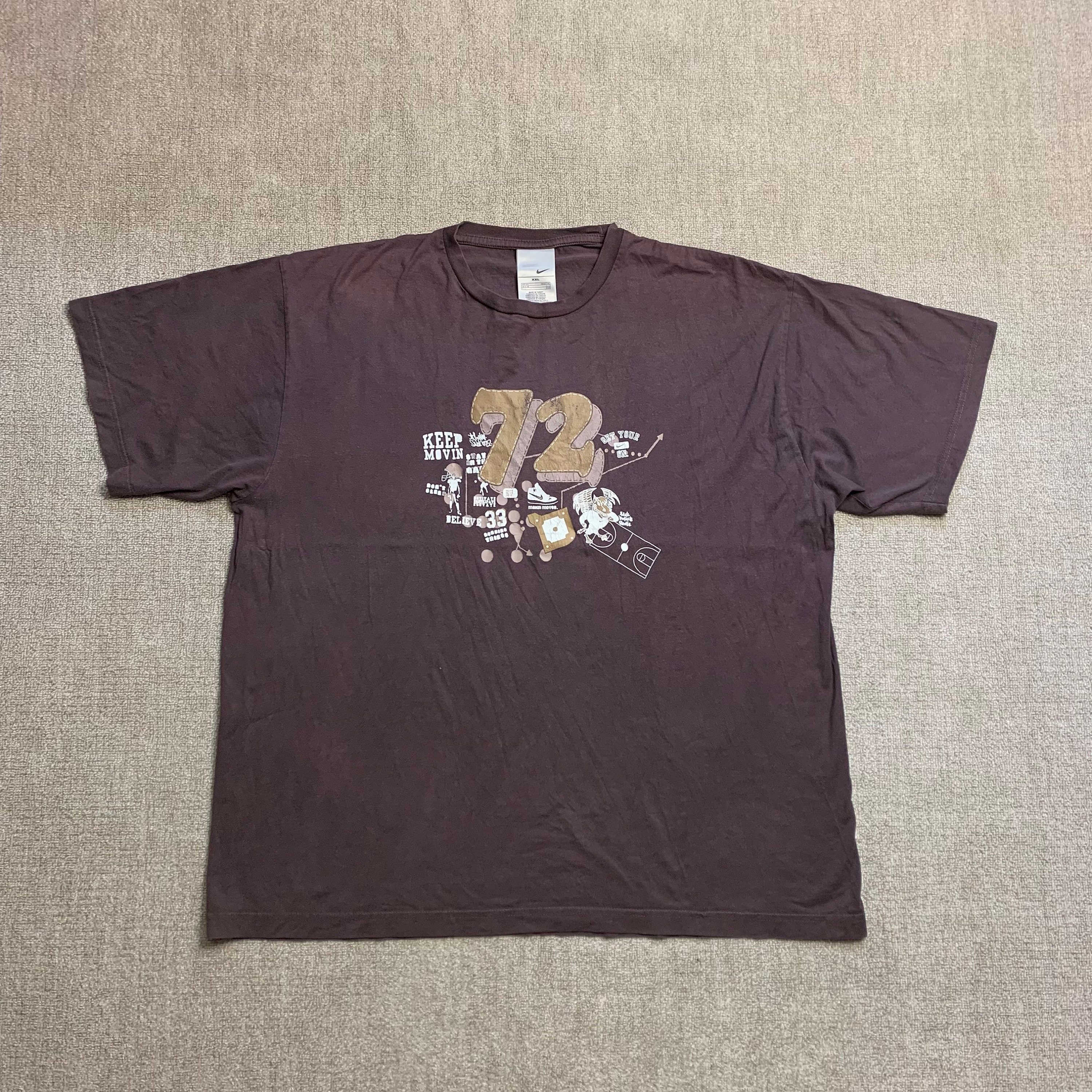 Nike T-shirt Graphic Tee Vintage Y2K 00s Crew Neck Pullover Air 72 