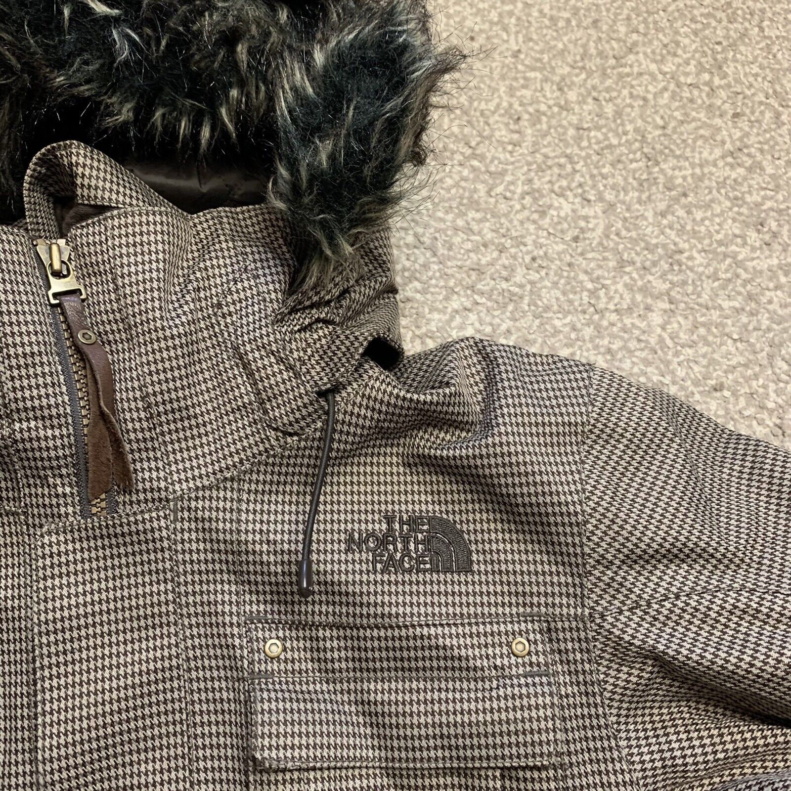 The North Face Parka Jacket Coat Hyvent RARE Faux Fur Hood 