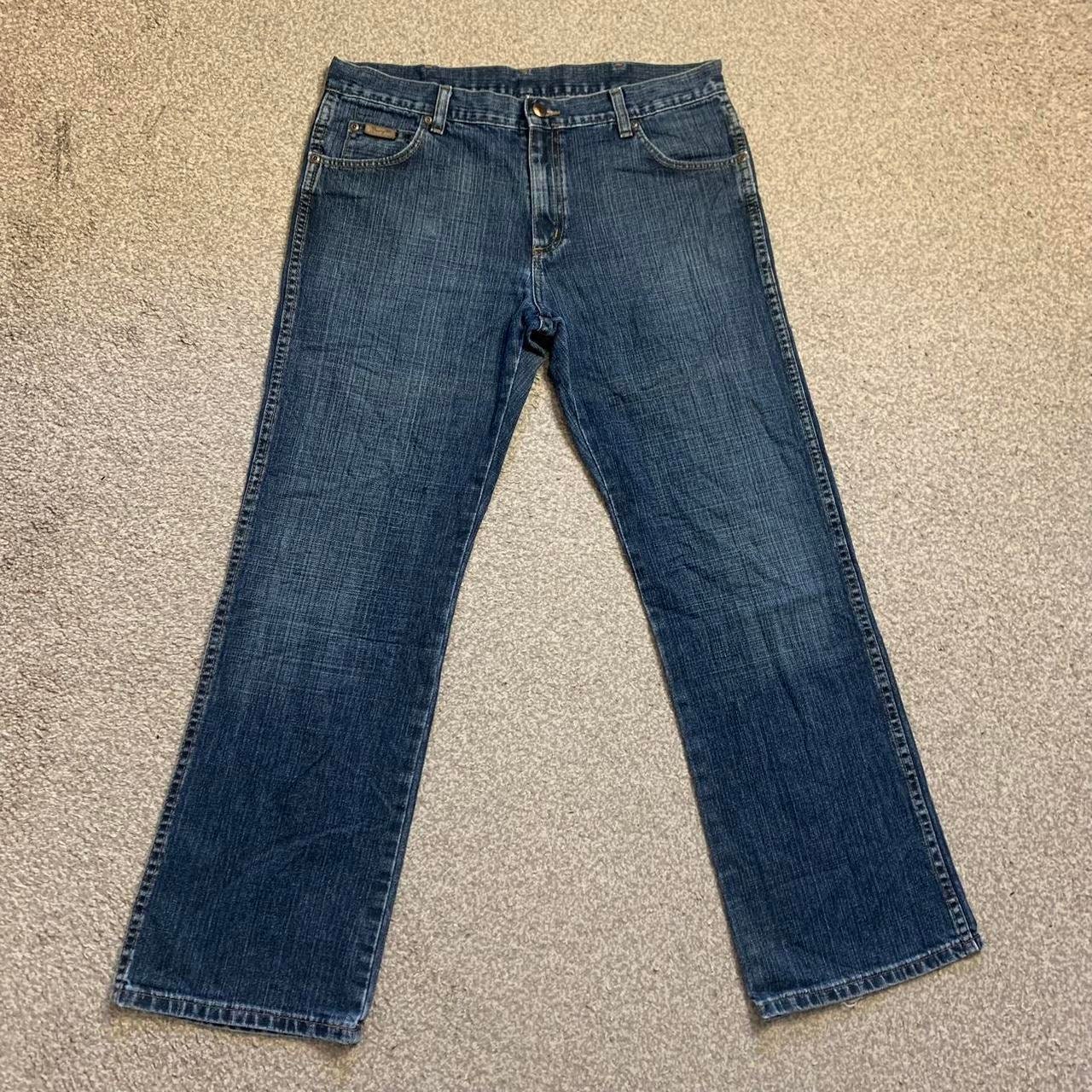 Wrangler Jeans Regular Fit Straight Leg Zip Fly Vintage Dark Wash 33x30  Mens -  Australia