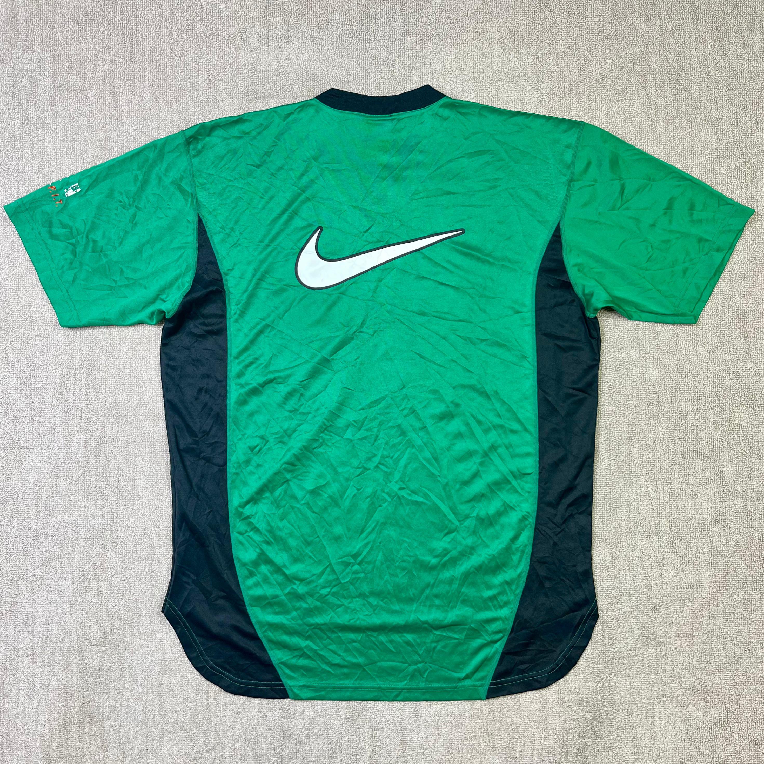 Nike YOMIURI サッカーシャツ Lサイズ il_fullxfull.6393319954_99ip.jpg