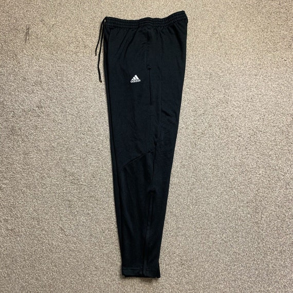 Adidas originals vintage hot sale tapered joggers in black