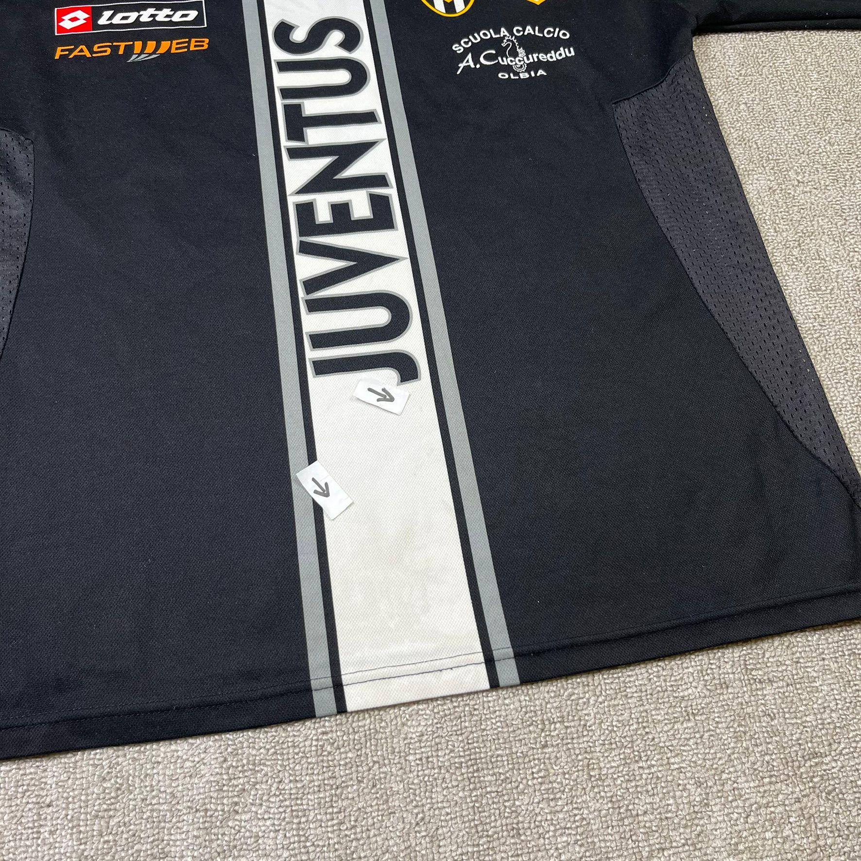 Lotto Juventus Football Jersey Italy 2000s Long Sleeve Lotto Juventus Football Jersey Italy 2000s Long Sleeve