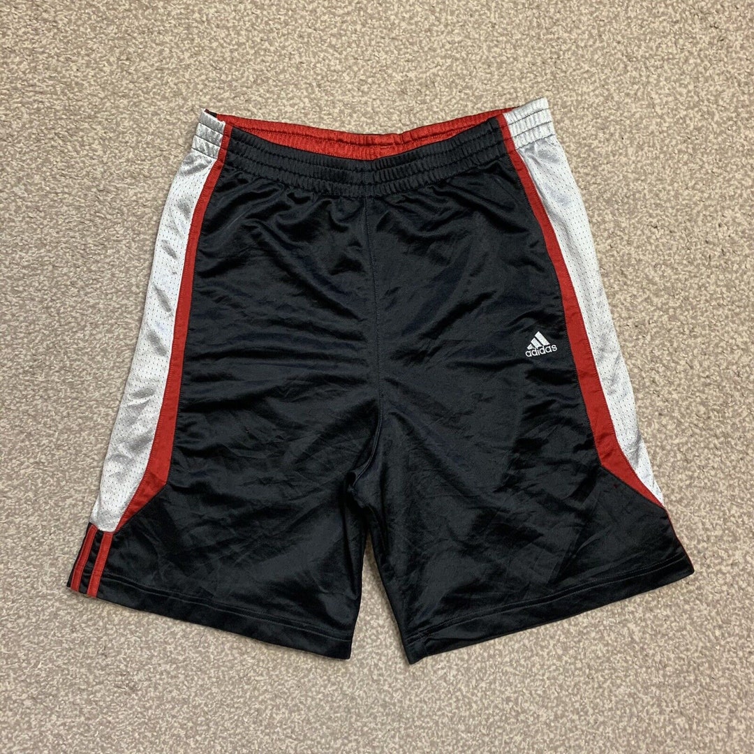 vintage adidas デザイナーサッカーマフラー y2k スポーツmix adidas（アディダス）の「アディカラー サッカースカーフ
