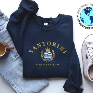Santorini Sweatshirt, Santorini Shirt, Greece Gift, Greek Island Shirt, Santorini Travel Sweatshirt, Unisex Sweatshirt, Europe Souvenir