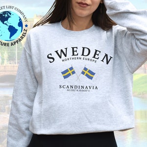 Sweden Sweatshirt, Sweden Sverige, Scandinavian Crewneck Pullover, Svensk Unisex Sweatshirt, Soft and Comfortable, Sverige