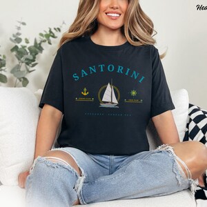 T-shirt Santorin, Santorin, Grèce, Mer Égée, Santorin, Yacht Club, Voile, Vie du bateau, Style de vie de Santorin, Île grecque
