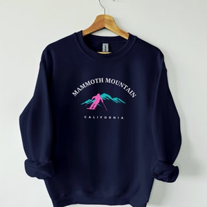 Mammoth Mountain Sweatshirt Unisex, Vintage Retro Style Sweatshirt, Mammoth Sweater, Ski Sweatshirt, trendy gift, Ski Mountain, Mammoth ski