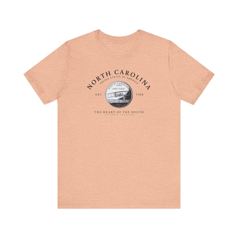 Camiseta de Carolina del Norte, souvenir de Carolina del Norte, camiseta de Carolina del Norte, camiseta unisex, regalo de Carolina del Norte, camiseta con el cuarto de Carolina del Norte, camiseta del estado imagen 4