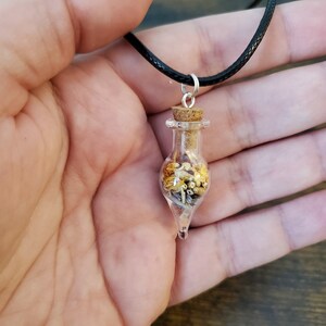 Happiness Spell Jar Necklace, Spell Bottle Necklace, Spell Bottle Pendant, Witchcraft Supplies, Witch Bottle, Wicca Jewelry, Magick Spell