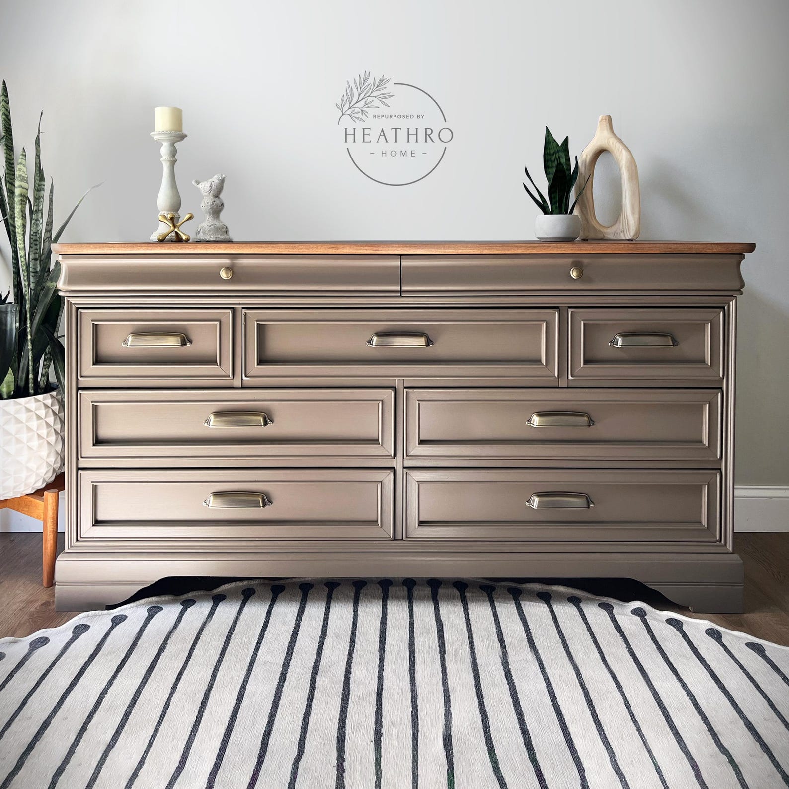SOLD!! Refinished Vintage Dresser - Etsy