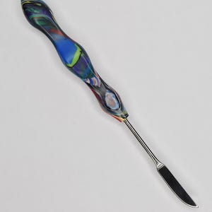Painter’s Edge – Handmade Recycled Plastic & Stainless Steel Wax Carving Tool | Color Swirl Handle | Precision Craft Tool | The Mellow Box