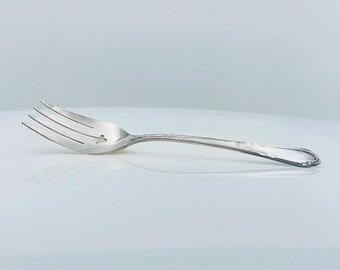 Meadowbrook Cold Meat Serving Fork - Wm A Rogers Oneida 8" Silverplate