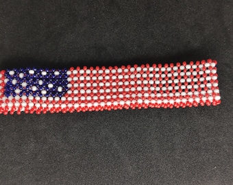 Bracelet perlé drapeau américain