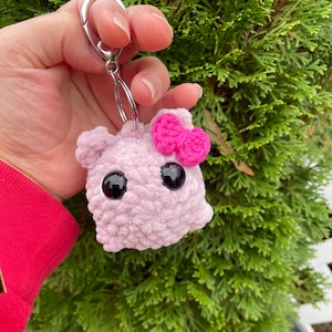 Crochet sad TikTok hamster, meme sad hamster keychain, hamster keychain, christmas gifts, coquette sad pink hamster,  hamster amigurumi