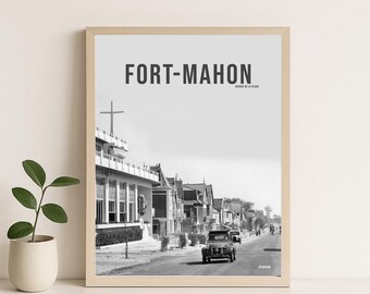 Retro Fort-Mahon Beach Poster – Black & White – Wall Decor