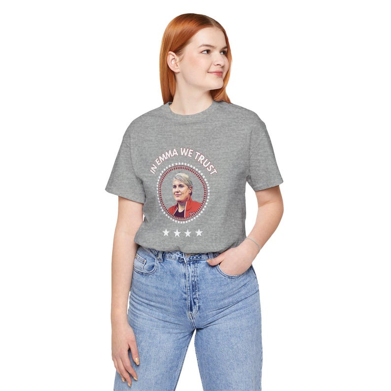 In Emma We Trust Shirt Emma Hayes Tee US Women’s Soccer Shirt Unisex Game Day Apparel USWNT Fan Gift Women’s Soccer Supporter Pride immagine 9