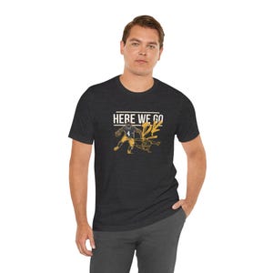 DK Metcalf Shirt Pittsburgh Football Modern Minimal Tee Pittsburgh Football Shirt American Football Pittsburgh Apparel Football Fan Gift Bild 7