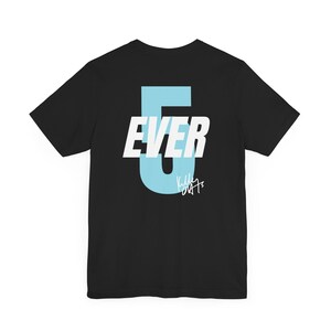 Camiseta de retiro de fútbol LFG KoH, regalo para fanáticos del fútbol femenino, camiseta unisex para el día del juego, camiseta Gotham City Pride, camiseta de fútbol para adultos y niños imagen 7