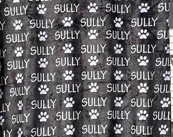 Personalized Paw Print Fleece Blanket: Custom Pet Name Blanket