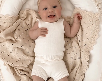 Baby Girl Summer Knit Set. Two Piece Set for Infants and Baby Girl. Baby Girl Top and Shorts for the Summer. Summer Baby Infant/Newborn Set.