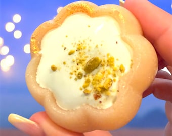 Handcrafted Pistachio DreamCloud Gem – Nutella Chocolate Candy